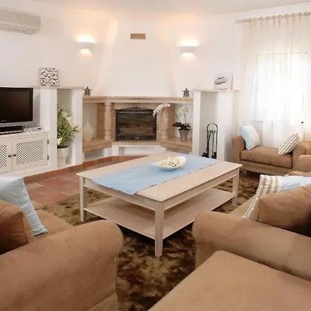 Akivillas Tale Boliqueime